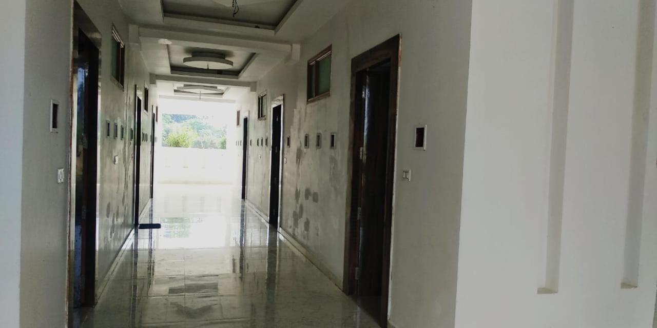 Hotel Radha Rani Mahal Khajurāho Exteriér fotografie